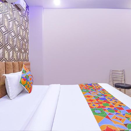 Fabhotel The Palacio カーンプル エクステリア 写真
