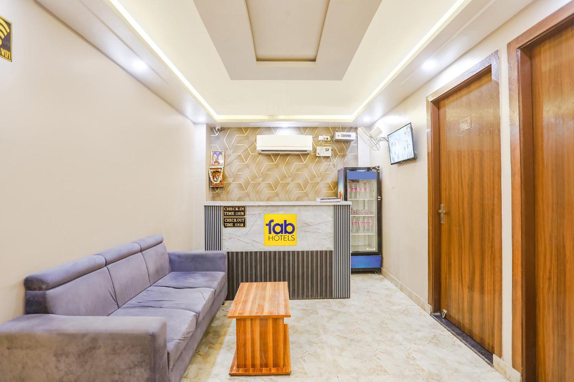 Fabhotel The Palacio カーンプル エクステリア 写真